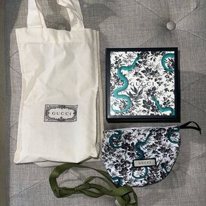 GUCCI Limited Edition Ring box and Canvas tote bag